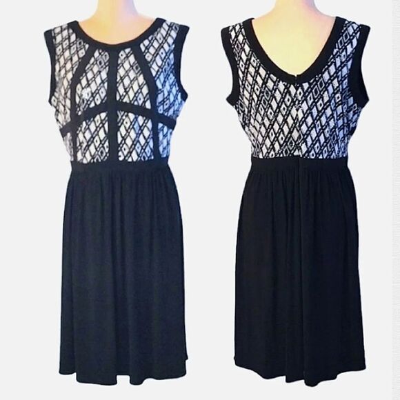 R&M Richards Abstract Black White Print Mapped Bust Mini Dress Size 14 - Picture 9 of 14